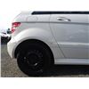 Image 36 : F2 --  2011 MERCEDES B200, White, 276604 KM