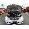 Image 38 : F2 --  2011 MERCEDES B200, White, 276604 KM