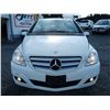 Image 5 : F2 --  2011 MERCEDES B200, White, 276604 KM
