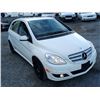 Image 7 : F2 --  2011 MERCEDES B200, White, 276604 KM