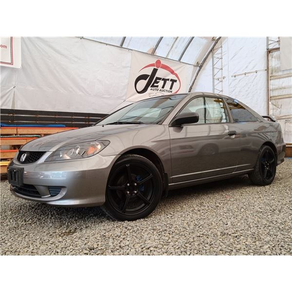 B4 --  2005 HONDA CIVIC DX, Grey, 203985 KM