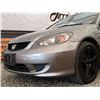 Image 32 : B4 --  2005 HONDA CIVIC DX, Grey, 203985 KM