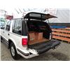Image 59 : A2 --  1998 CHEVROLET BLAZER 4X4, White, 201579 KM