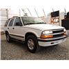 Image 8 : A2 --  1998 CHEVROLET BLAZER 4X4, White, 201579 KM