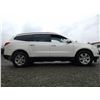 Image 12 : E6 --  2010 CHEVROLET TRAVERSE LT AWD, White, 208336 KM