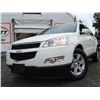Image 4 : E6 --  2010 CHEVROLET TRAVERSE LT AWD, White, 208336 KM