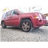 Image 16 : A12A --  2008 JEEP PATRIOT SPORT 4X4, Red, 218528 KM