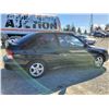 Image 25 : A9 --  2002 HYUNDAI ACCENT GS, Black, 273327 KM