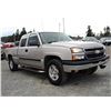 Image 8 : F2 --  2007 CHEVROLET SILVERADO 1500 CLASSIC EXT CAB 4X4, Gold, 242116 KM