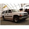 Image 10 : E1 --  2001 CHEVROLET SUBURBAN 2500 4X4 , White, 277367 KM