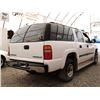 Image 16 : E1 --  2001 CHEVROLET SUBURBAN 2500 4X4 , White, 277367 KM