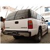 Image 17 : E1 --  2001 CHEVROLET SUBURBAN 2500 4X4 , White, 277367 KM