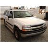 Image 8 : E1 --  2001 CHEVROLET SUBURBAN 2500 4X4 , White, 277367 KM