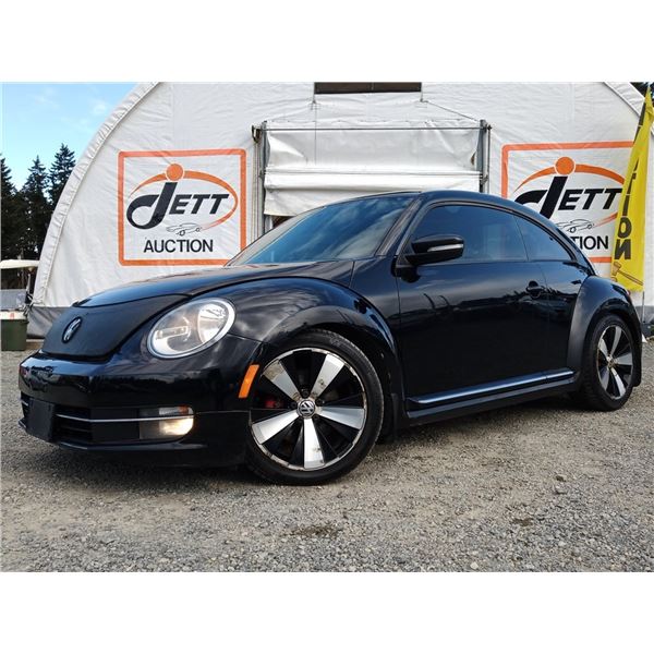 B2 --  2012 VW BEETLE TURBO, Black, 164044 KM