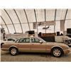 Image 25 : H3 --  2001 JAGUAR XJ8 VANDENPLAS , Gold, 178049 KM