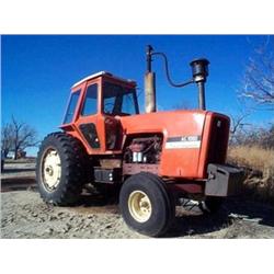 7060 Allis Tractor