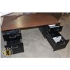 Image 2 : 60" X 30" 4 DRAWER METAL OFFICE DESK