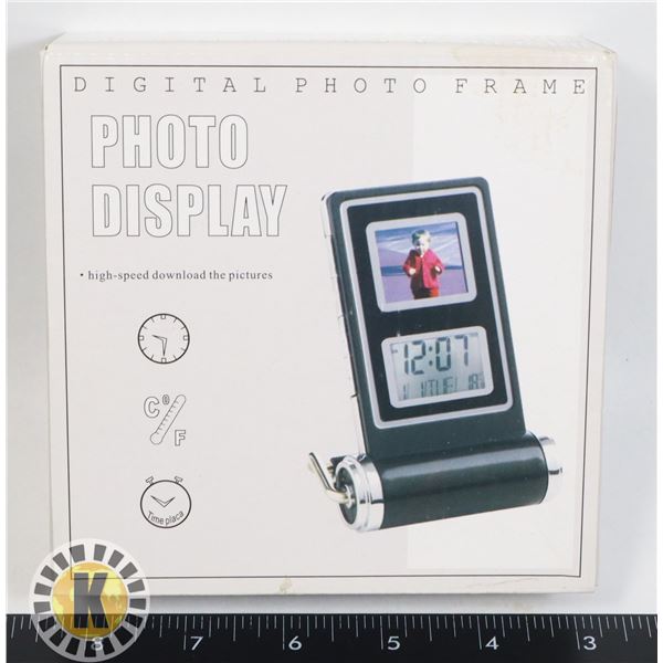 DIGITAL PHOTO DISPLAY FRAME