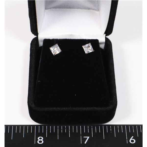 SOLID STIRLING SILVER CUBIC ZIRCONIA DIAMOND