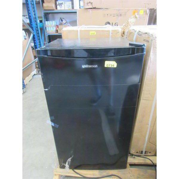 New Upstreman 3.2 Cubic Ft. Refrigerator