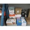 Image 1 : 8 Piece Lot of Assorted Household Goods 