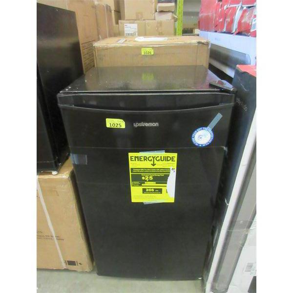 New Upstreman 3.2 Cubic Ft. Refrigerator 