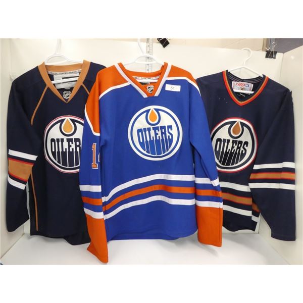 Oiler's jerseys size S, 52, LG