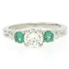 Image 5 : Classic Platinum 1.15 ctw GIA Round Brilliant Diamond & Emerald 3 Stone Ring