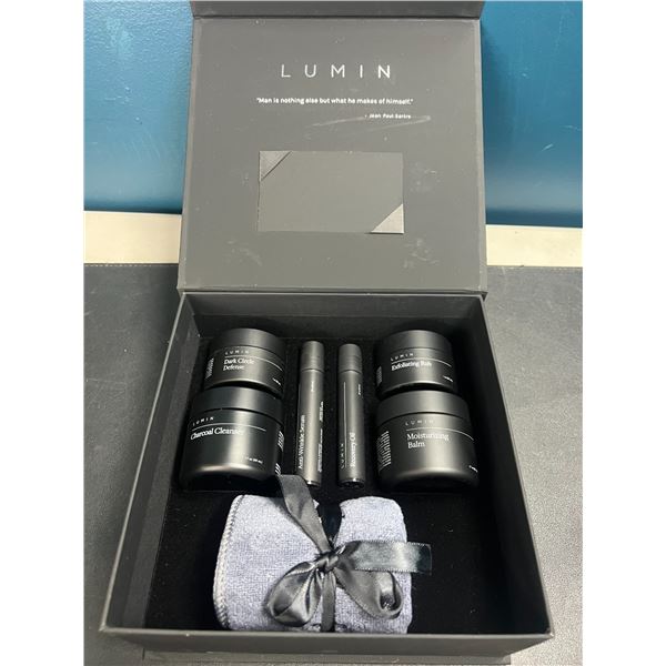 Lot of 1 LUMIN Mens Skincare Set