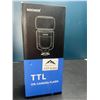 Image 1 : Lot of 1 Neewer TTL On-Camera Flash