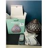 Image 1 : Lot of 1 Aroma Diffuser w/ 7 LED Colour Options
