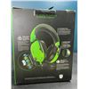 Image 2 : Lot of 1 Razer BlackShark V2 X Green Edition Multi-Platform Wired Esports Gaming Headset