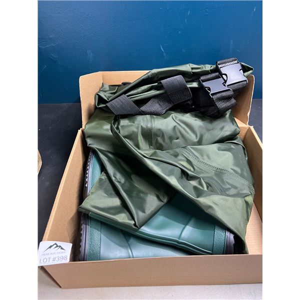 Lot of 1 Fishing/Hunter Waders w/ Boots - Size 33 EUR