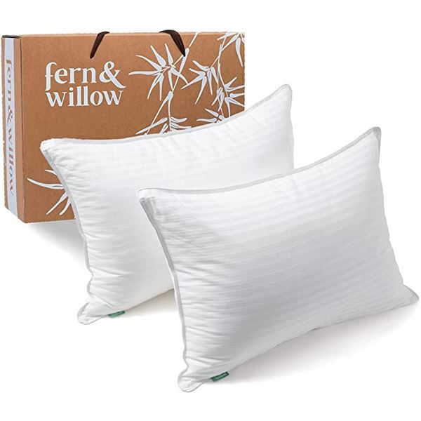 Lot of Fern & Willow Premium Down Alternative Pillows - 2 PCS