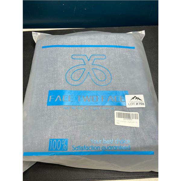 Lot of 1 Queen Size Duvet Cover Set (3 PCS)