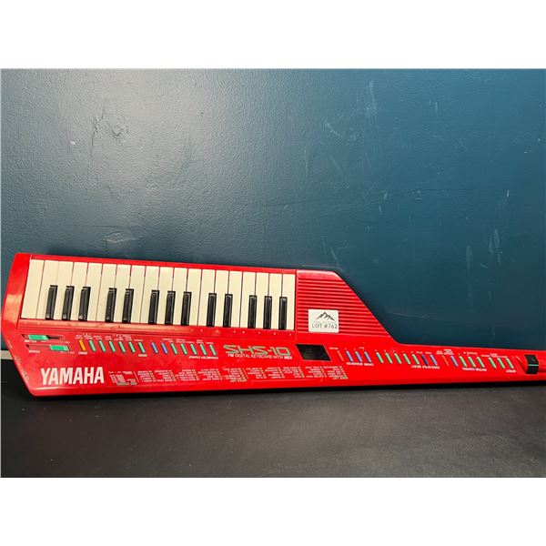 Lot of 1 YAMAHA Digital Keyboard (*Used)