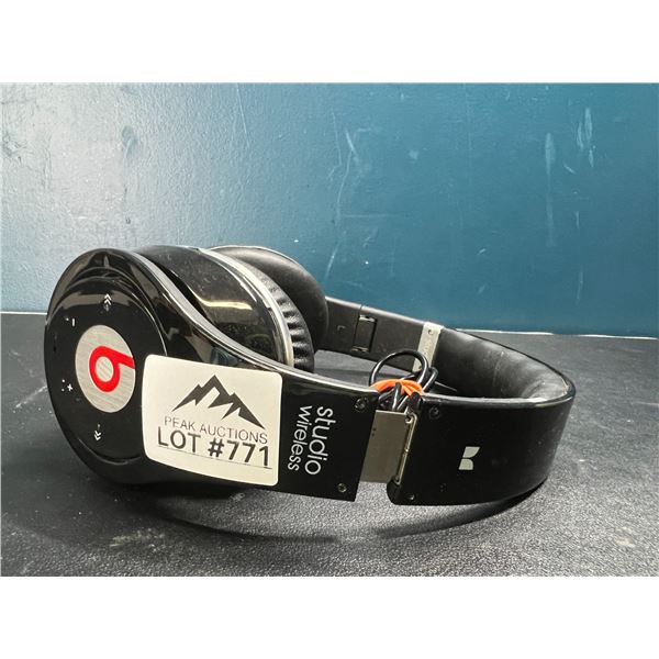 Lot of 1 Beats by Dre Studio Wireless Earphones (*Used)