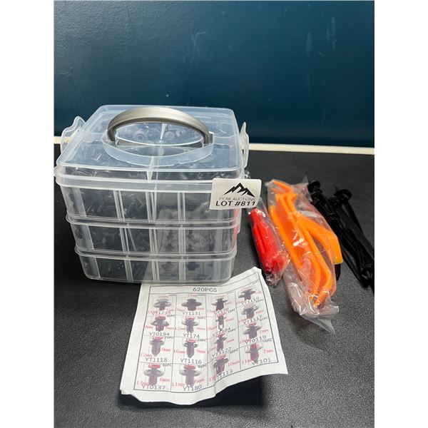 Lot of 1 620PC Car Retainer Clip/Fastener Tool Set