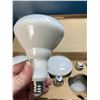 Image 2 : Lot of LED Light Bulbs - 10Pack - 4000K & 700Lumens
