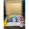 Image 1 : Lot of 1 Kids Drawing/Art Supply Set (176 PCS)