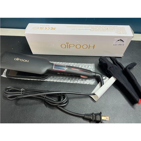 Lot of 1 Flat Iron/Hair Straightener w/ Heat Proof Glove