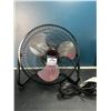 Image 1 : Lot of 1 Oscillating Fan