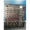 Image 1 : Lot of 1 Behringer DJX750 Pro DJ Mixer