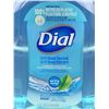 Image 2 : Dial Antibacterial Hydrating Hand Soap (1.53L)