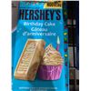 Image 3 : CASE LOT - Hershey Birthday Cake Chocolate Bars 14 x 95g
