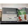 Image 1 : CASE LOT - Riceworks Gourmet Salsa Fresca Snacks 12 x 155g