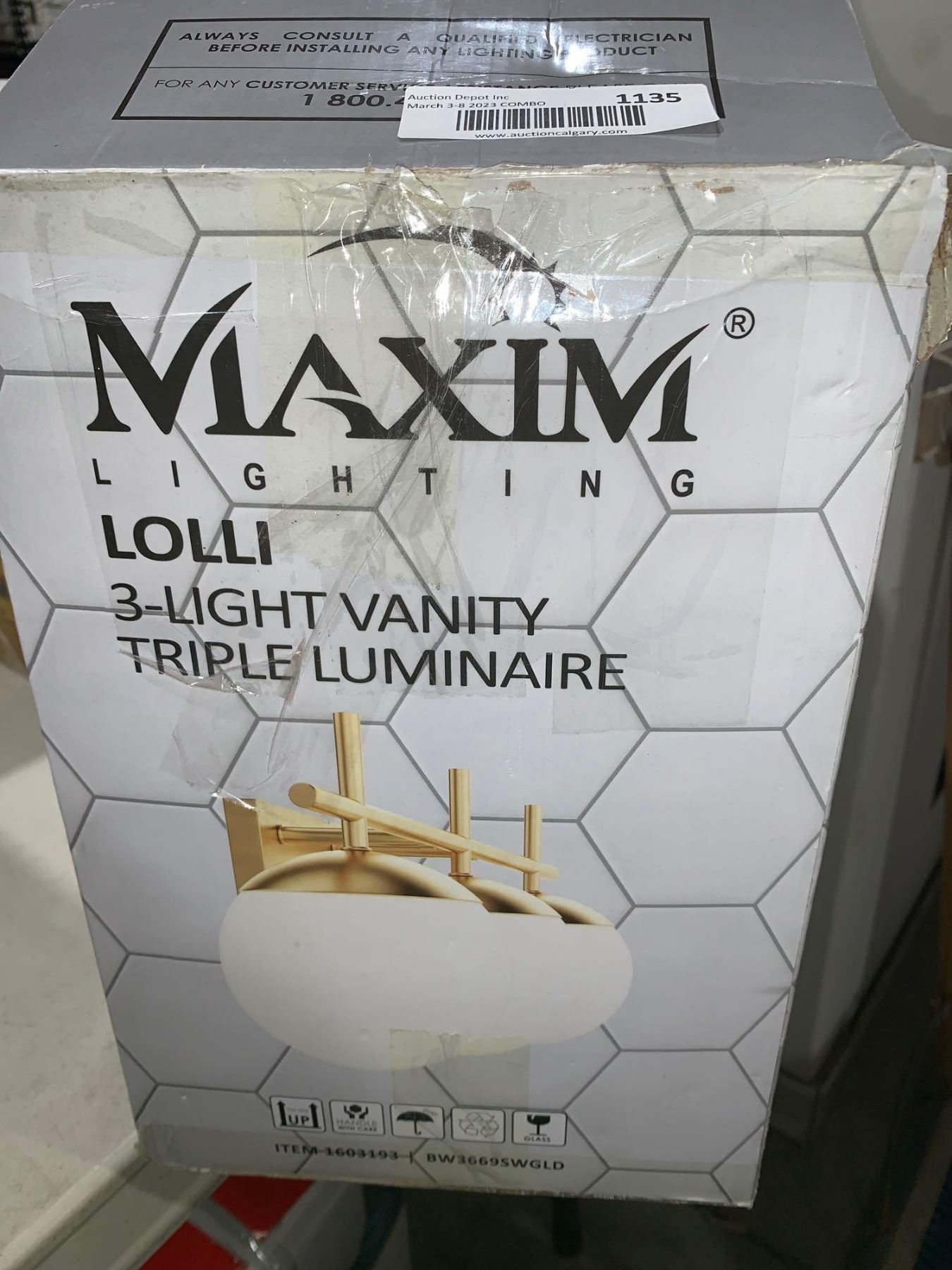 Maxim Lighting Lolli 3 Light Vanity