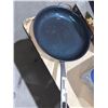 Image 1 : Large Blue Diamond Non-Stick Frying Pan