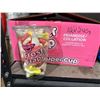 Image 1 : Huer Frosty Frappe Strawberry & Banana Candies 12x240g