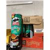 Image 1 : Pringles Scorchin' Sour Cream & Onion 14x156g